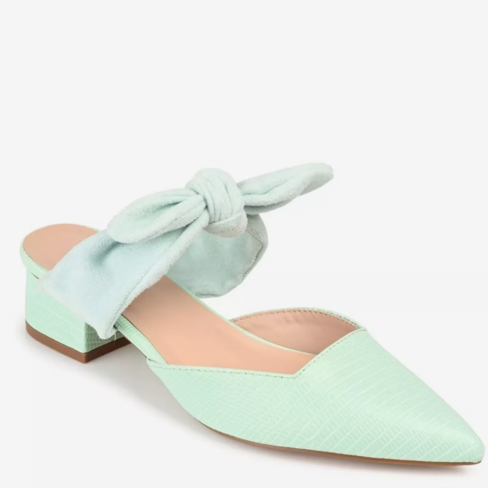 Journee‎ Collection Melora pointed-toe mules mint lizard-textured vegan Leather